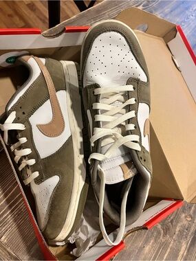 Men’s Nike Dunk. Brand new